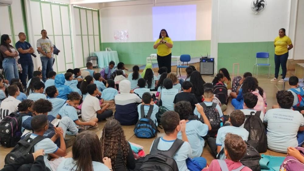 Governo vacina 27 milhões de alunos em escolas