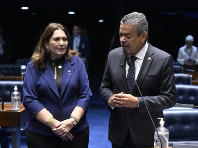 Bia Kicis protagoniza no Senado defesa de projeto sobre dor crônica