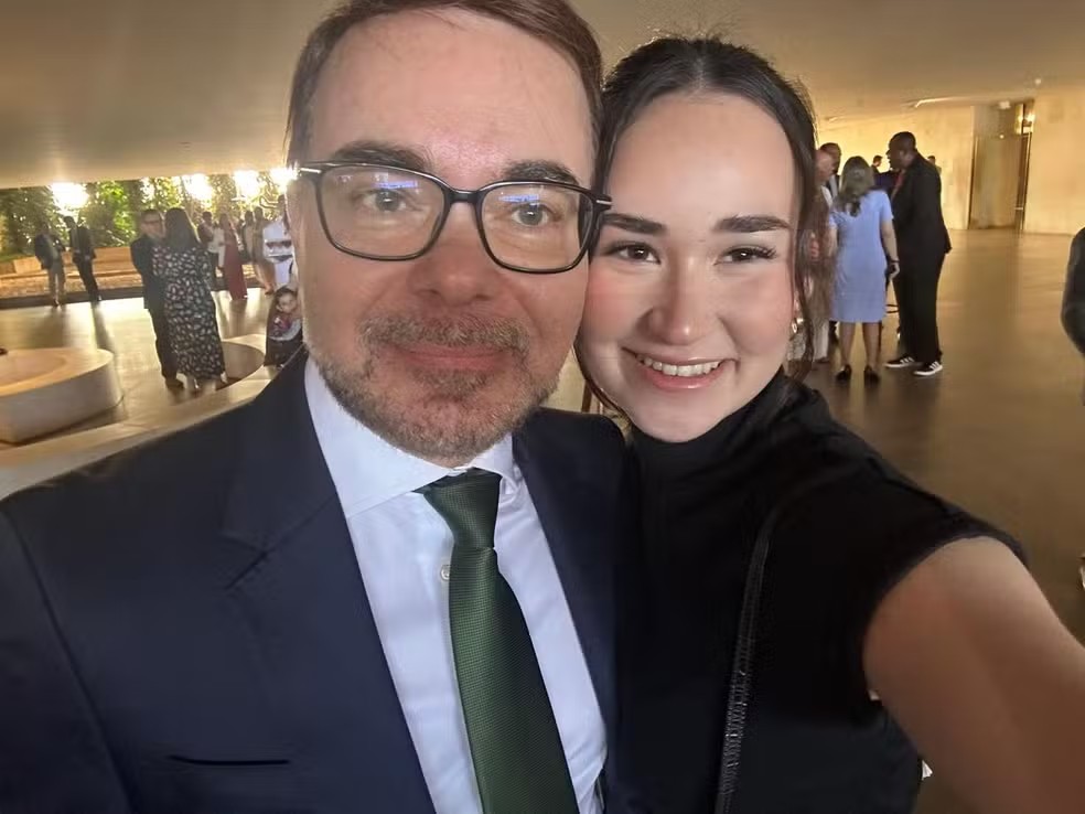 Diplomata lamenta morte da filha atropelada em Ipanema
