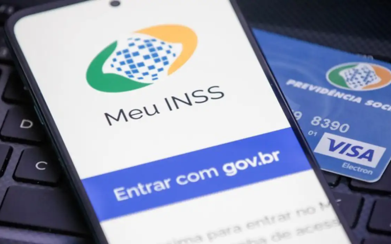 INSS alerta no WhatsApp: prova de vida precisa ser atualizada