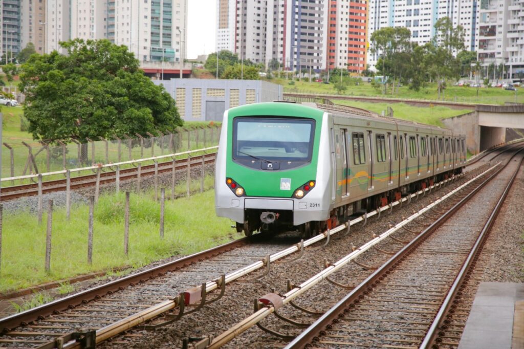 Metrô-DF amplia obras e mira 180 mil passageiros por dia
