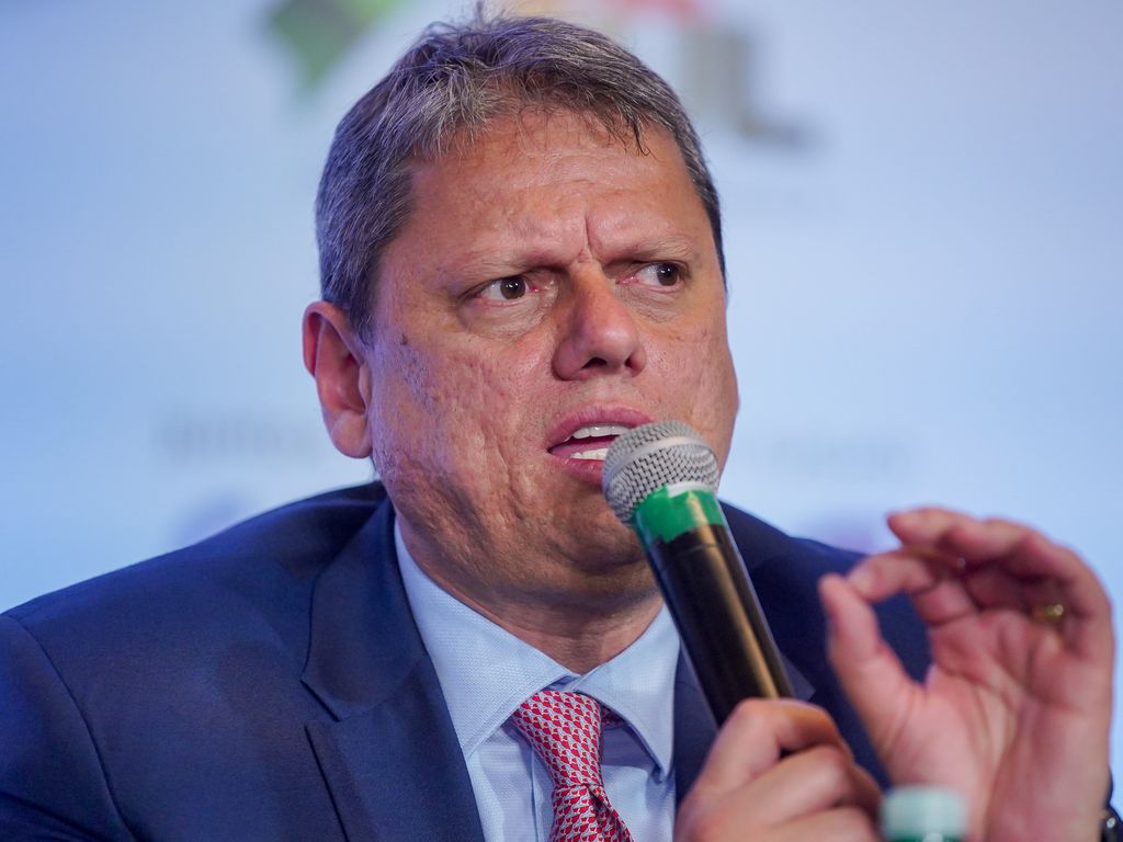 Tarcísio nega interferência após Nunes criticar polícia