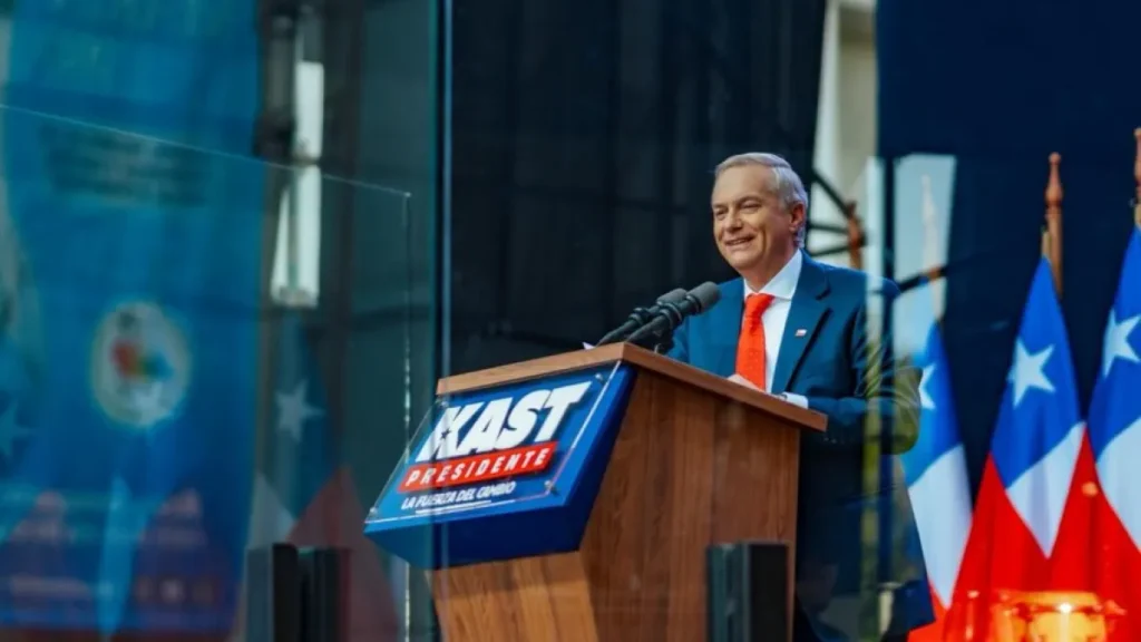 Kast anuncia pacote de reformas contra crime organizado no Chile