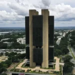 BC multa Banco Genial em R$ 21,6 mi e afasta CEO